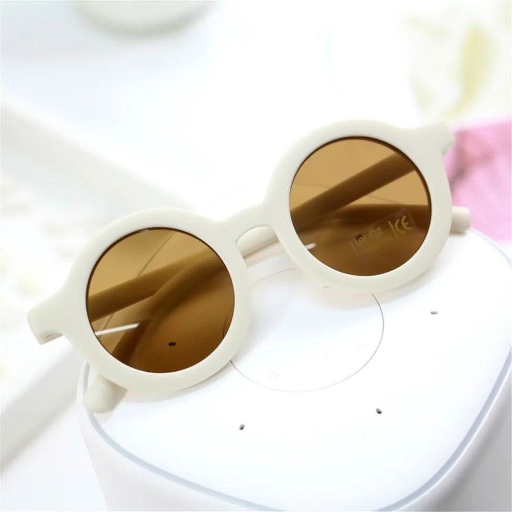 Retro Solid Color Ultraviolet Sunglasses