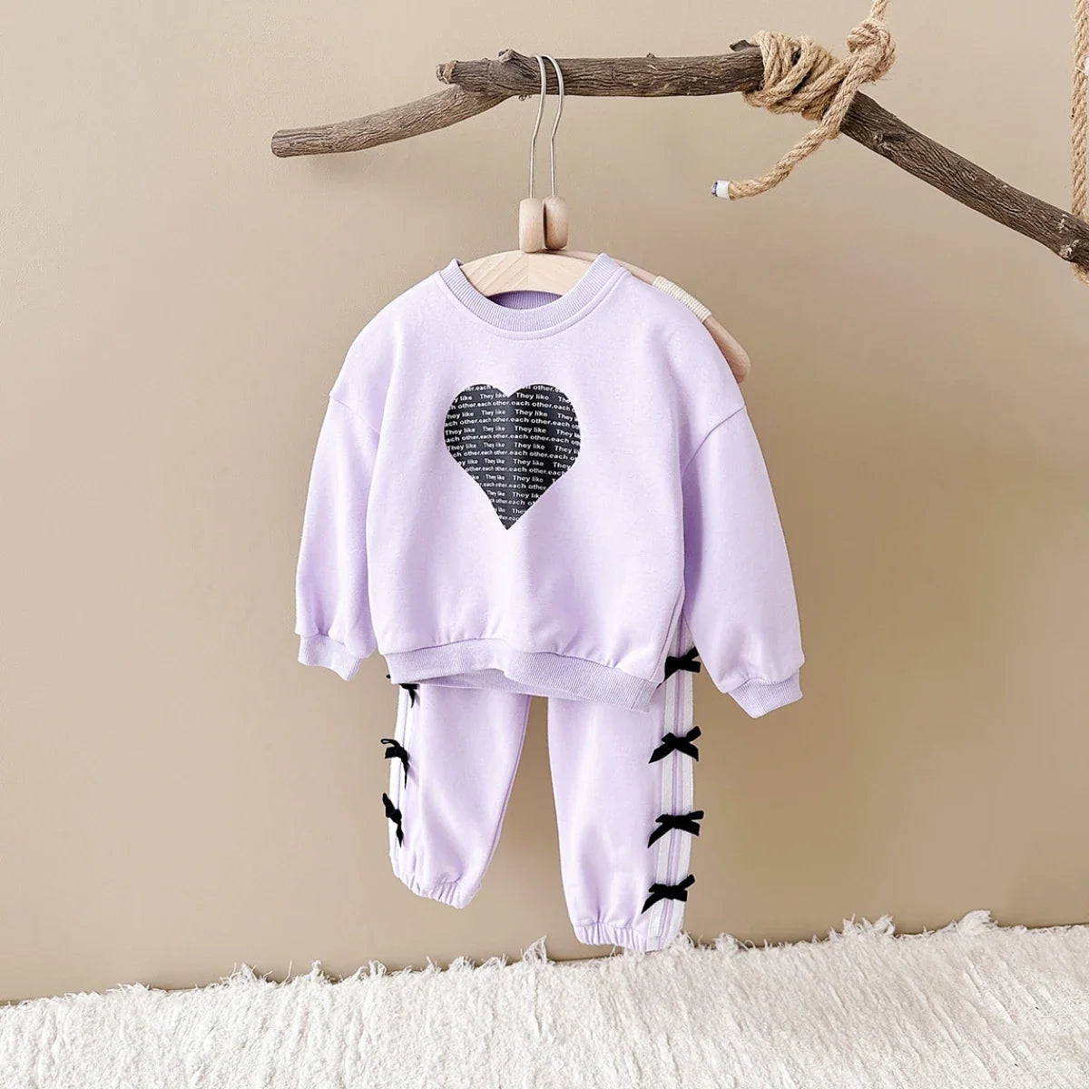 Love Sweatshirt Jogger Set