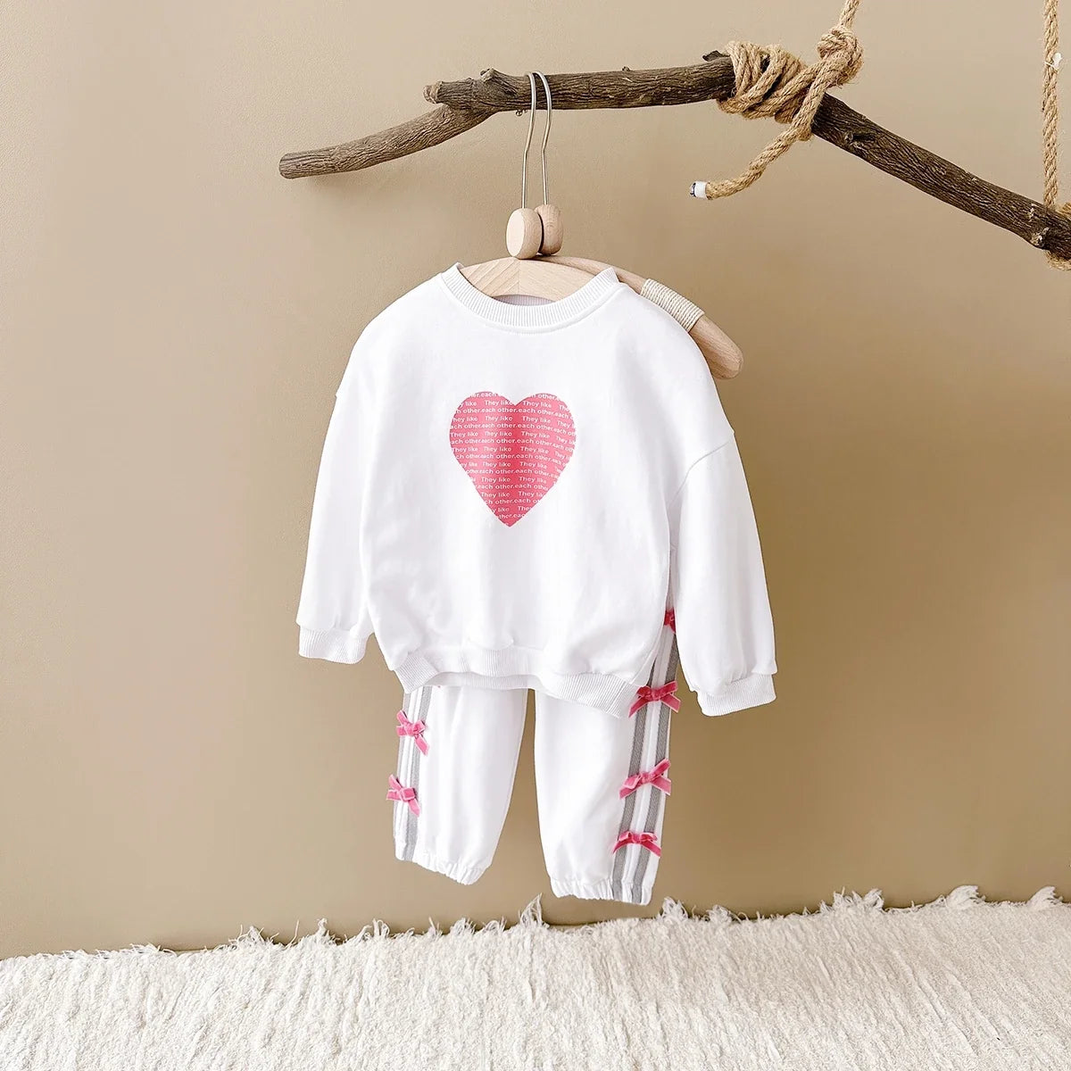 Love Sweatshirt Jogger Set