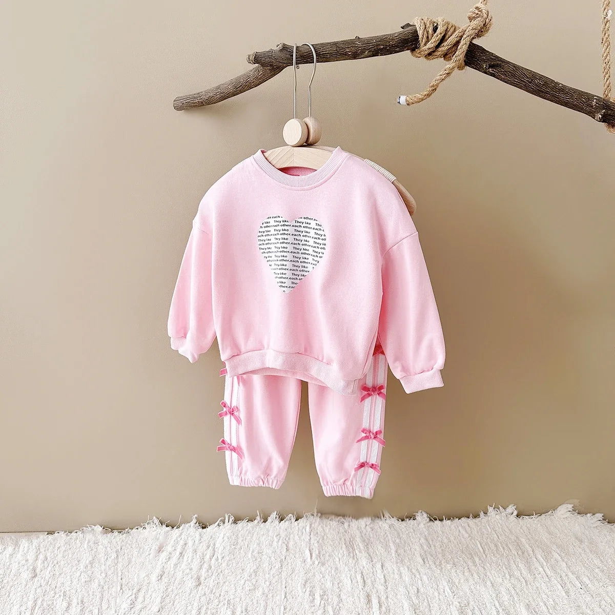 Love Sweatshirt Jogger Set