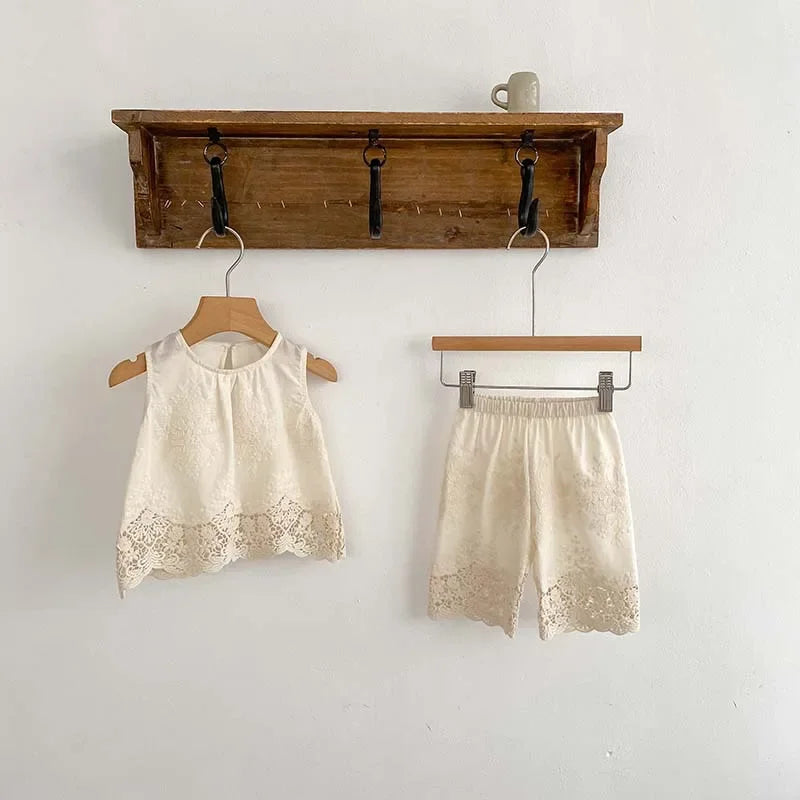 Lace Sleeveless Pants Set