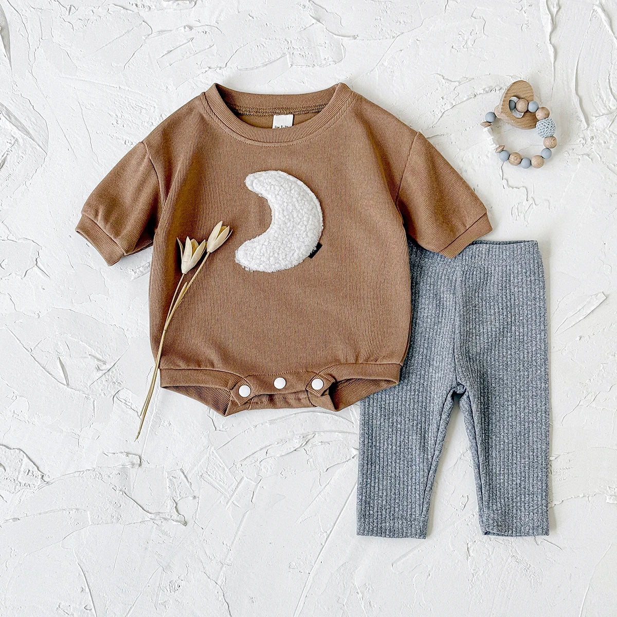 Newborn Crescent Moon Set