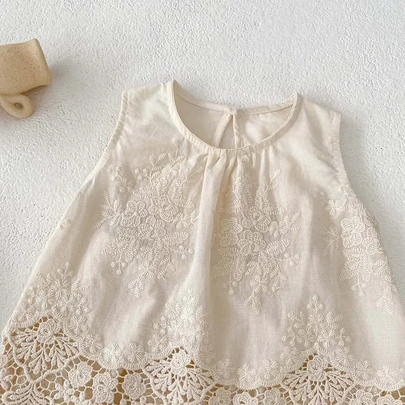 Lace Sleeveless Pants Set