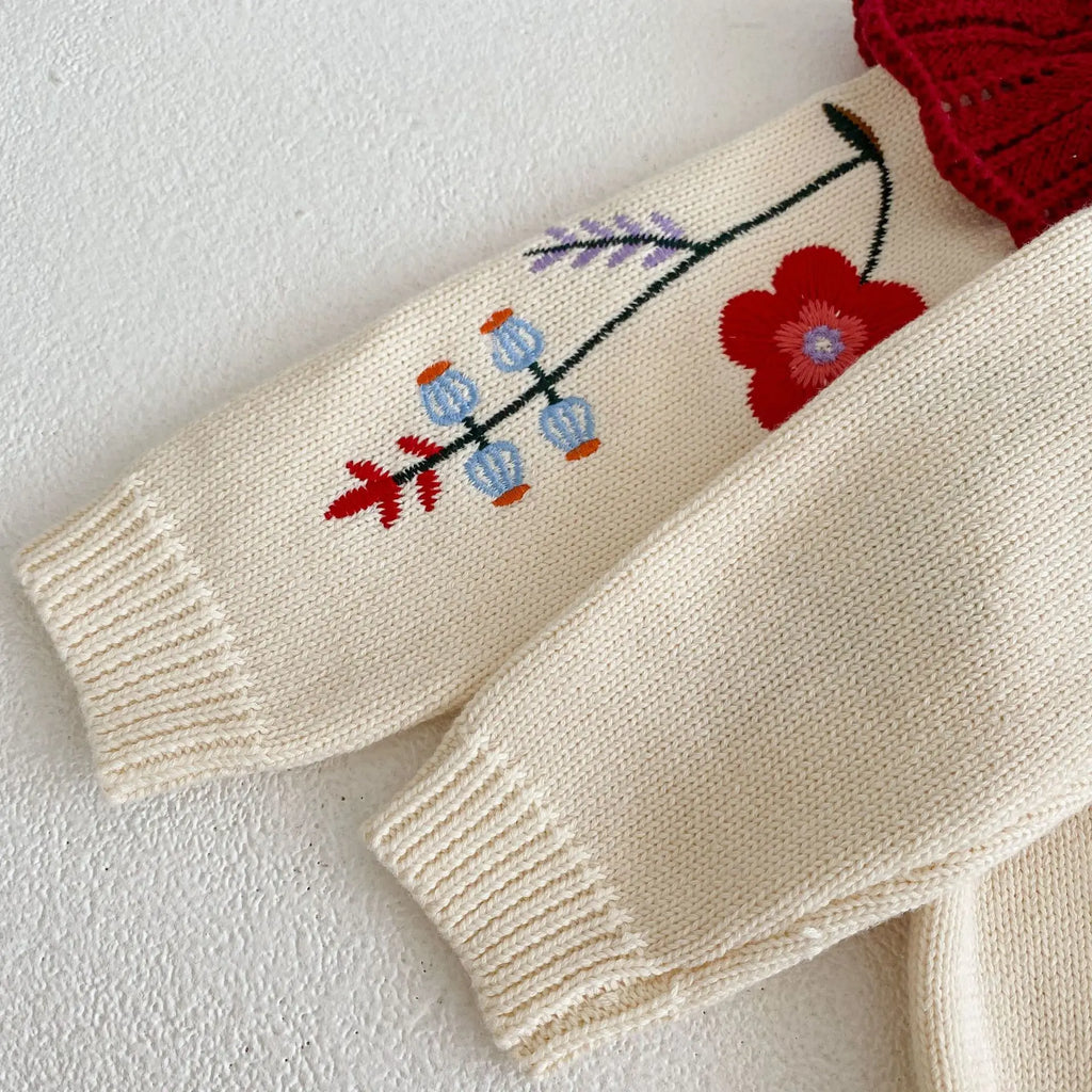 Floral Embroidered Lotus Knit Set
