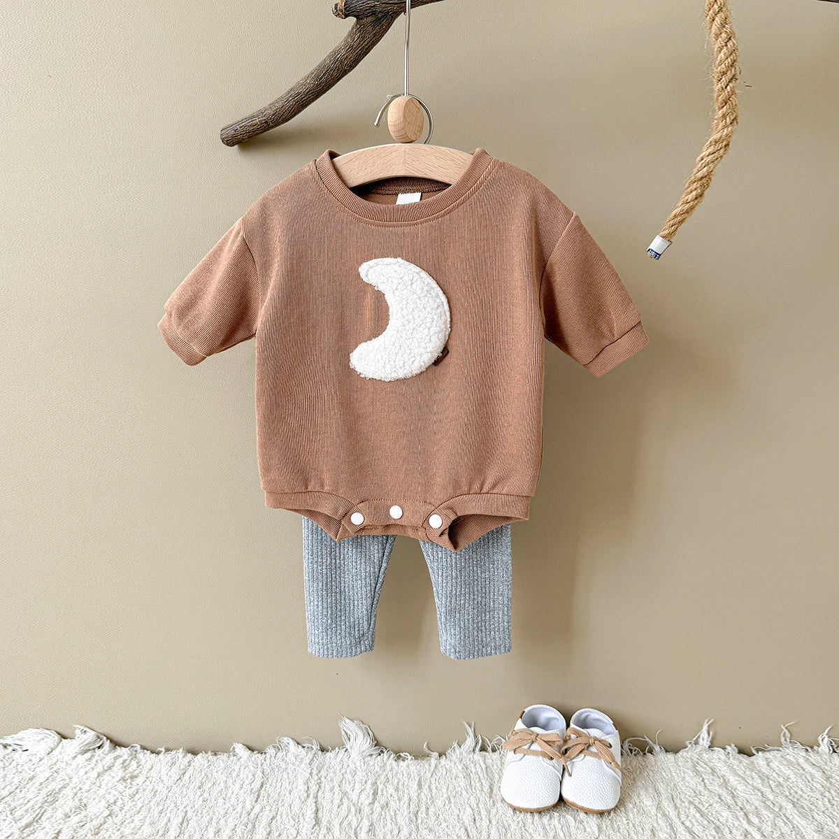 Newborn Crescent Moon Set