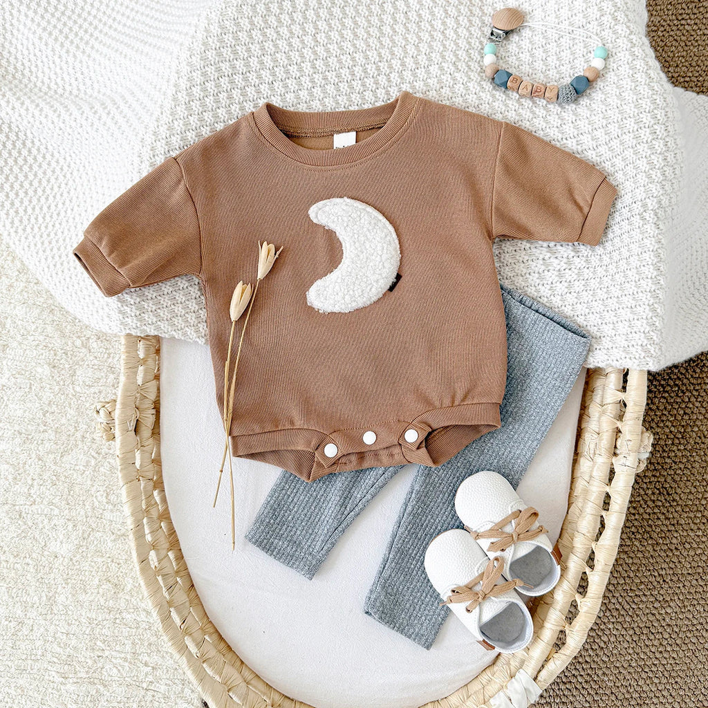 Newborn Crescent Moon Set