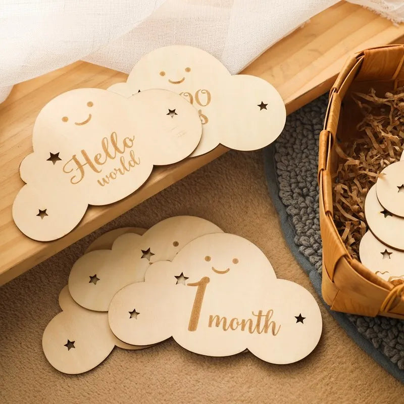 Spanish English Wooden Baby Milestone Card For Newborns